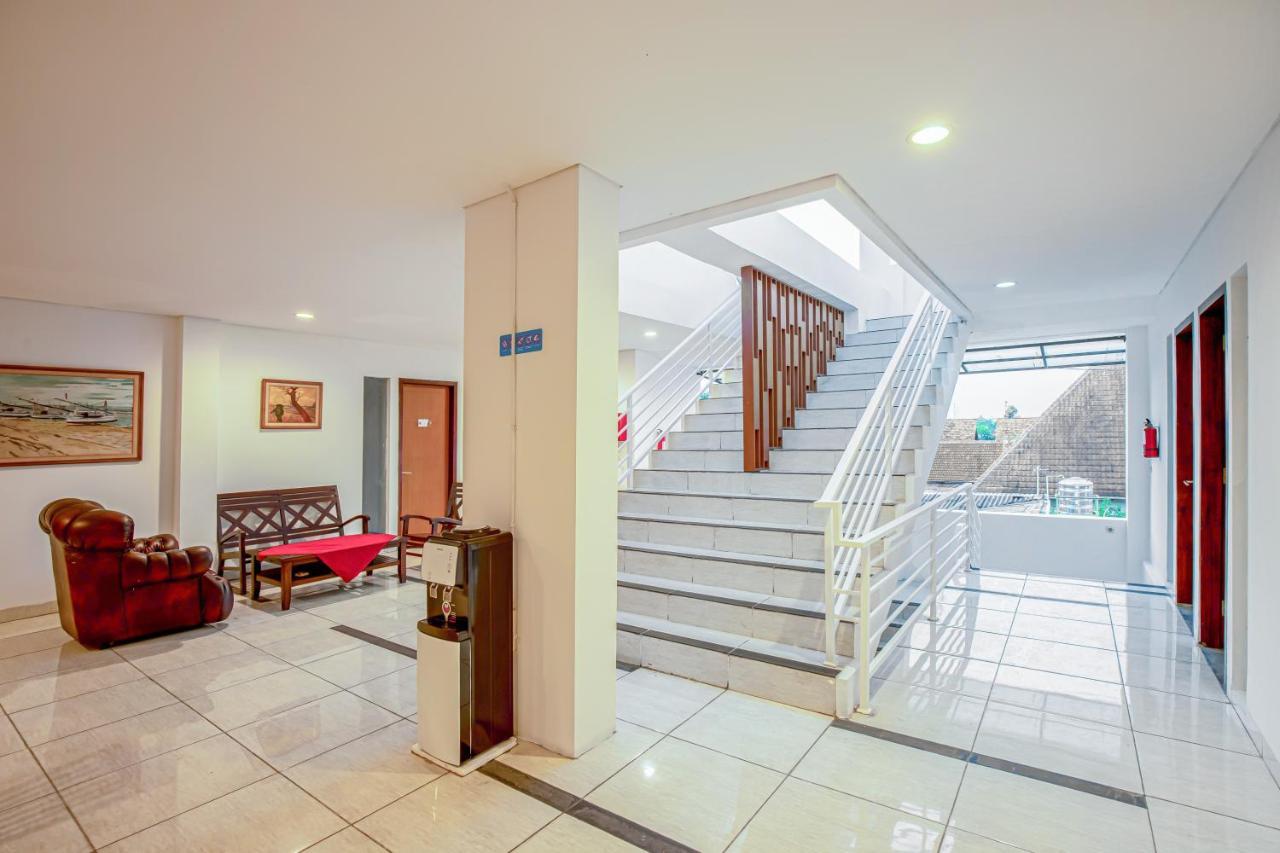 Hotel Prime Cailendra Redpartner Near Malioboro Yogyakarta